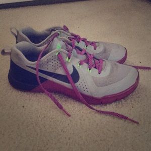 Size 8 gently worn Nike Metcons